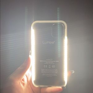 Iphone 11 light up case
